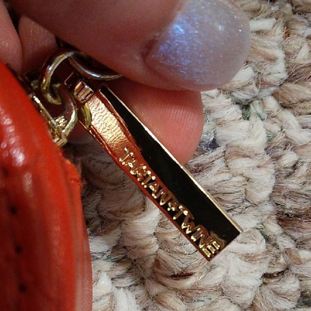 EUC Tartan & Twine Quilted Apple Case - Picture 3 of 4